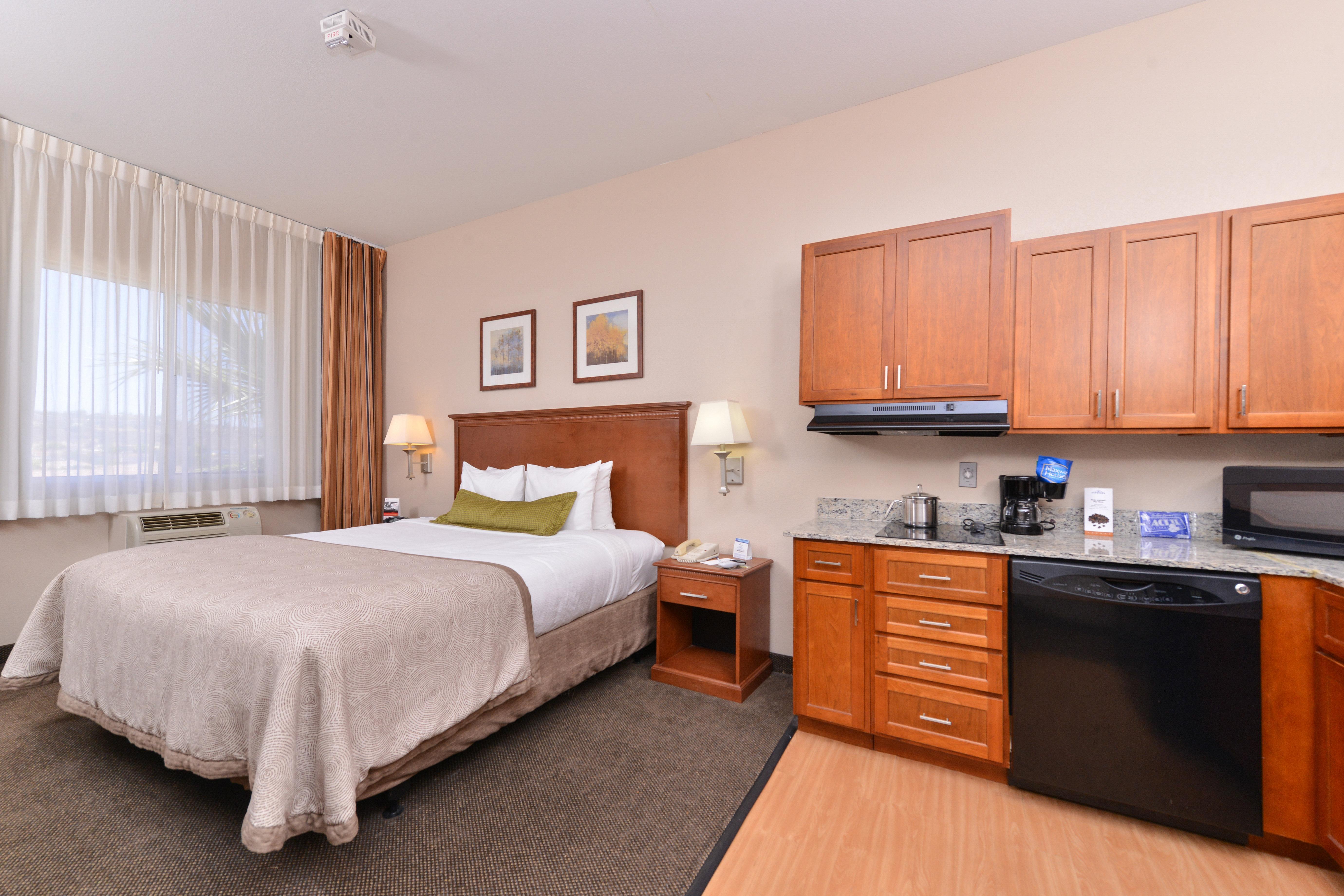 Candlewood Suites San Diego By Ihg Eksteriør bilde